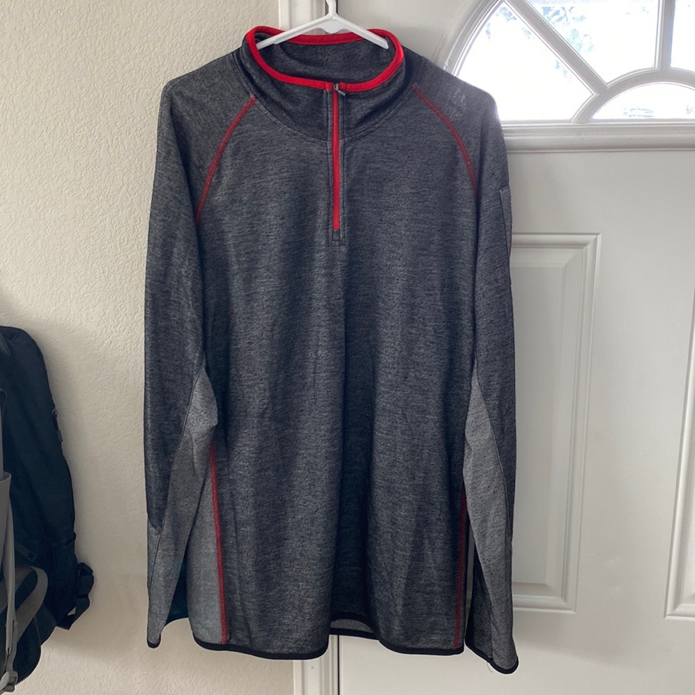 1/4 Zip Pull Over